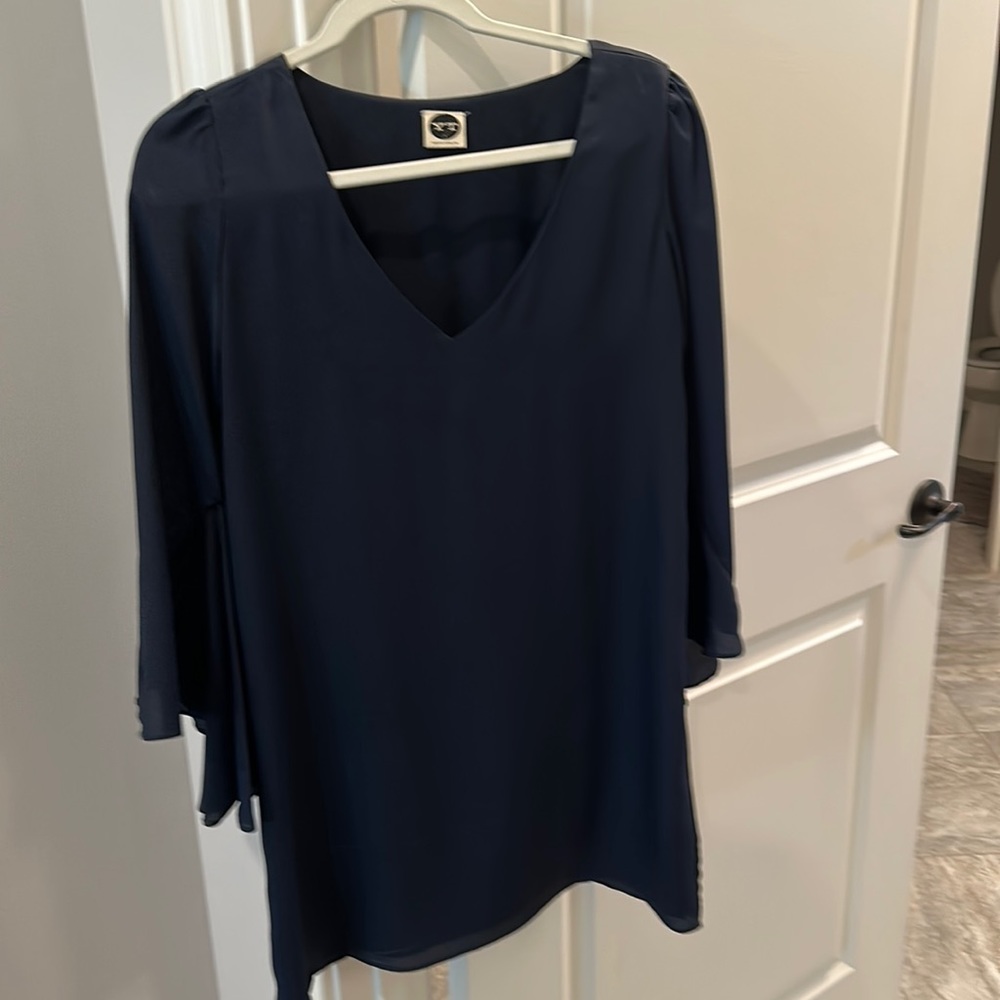 Navy YT Flounce Sleeve Dress EUC